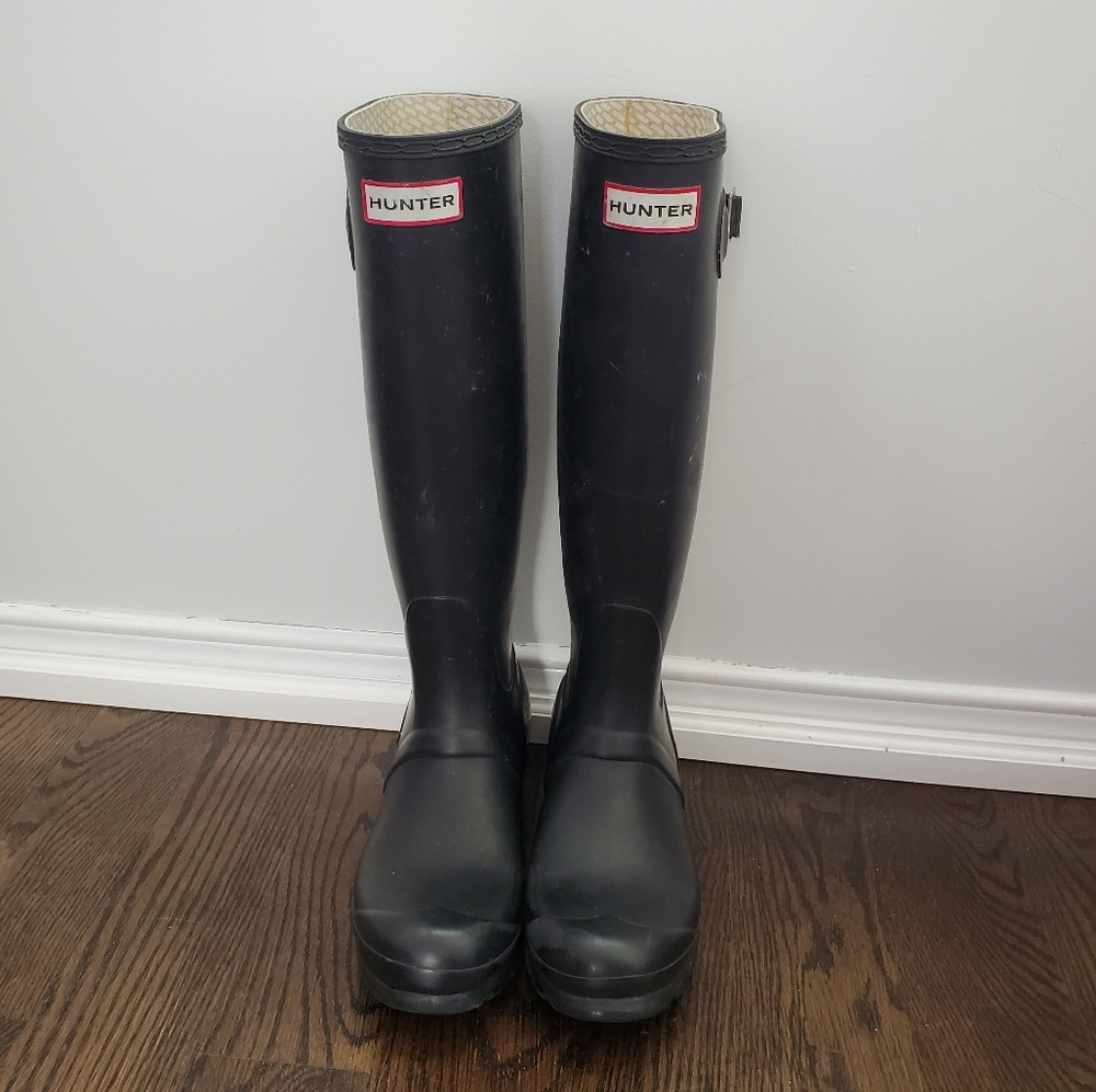 Hunter Black Tall Rain Boots Women's Size 5